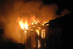 Сгорели дача и частный дом
