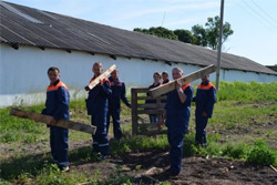 Стройотрядовцы из аграрно-экономического колледжа приступили к работам в Бобруйском лесхозе
