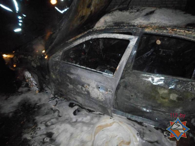 В Бобруйске сгорел автомобиль
