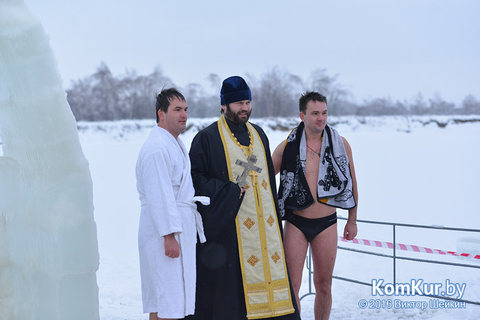 Утро Крещения Господня в Бобруйске, или Как бобруйчане в прорубь ныряли… 