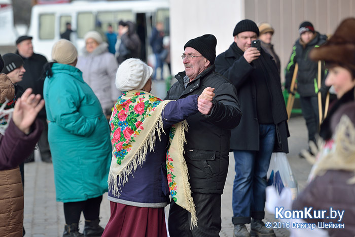 В Бобруйске на вокзале прошел концерт