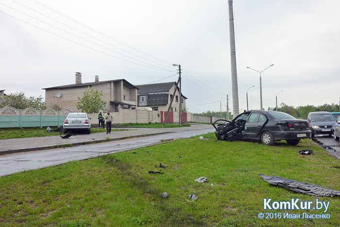 Авария в Бобруйске: «Рено-Меган» «подставился» под боковой удар 
