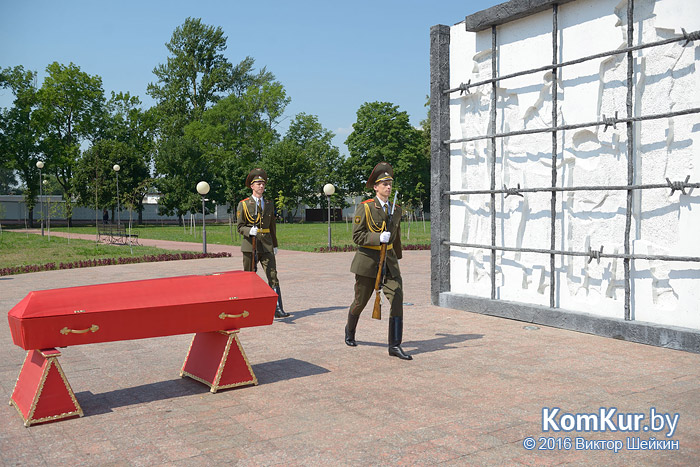 В Бобруйске перезахоронено 49 военнопленных