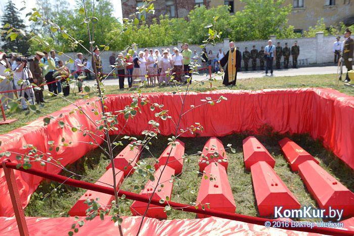 В Бобруйске перезахоронено 49 военнопленных