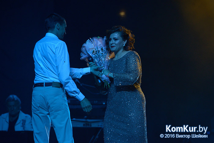 Сцена «Бобруйск-арены» собрала земляков