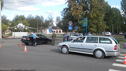 Отлетевшее колесо стало причиной аварии в Бобруйске