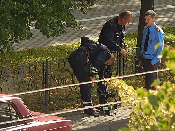 На главной улице Бобруйска сбили инспектора ГАИ