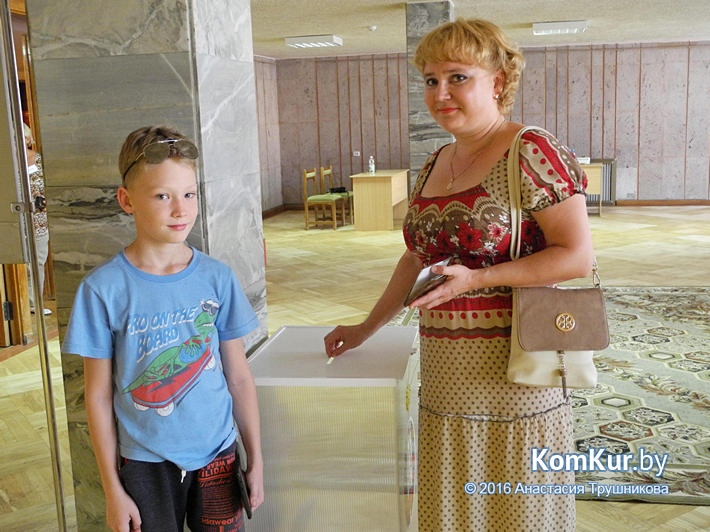Выборы в Бобруйске состоялись (Фоторепортаж)