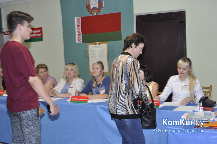 Выборы в Бобруйске состоялись (Фоторепортаж)