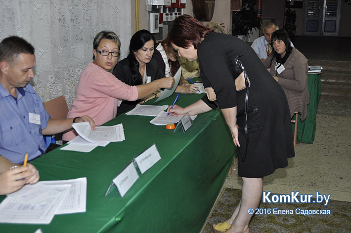 Выборы в Бобруйске состоялись (Фоторепортаж)