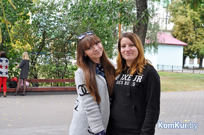 Юлия ГНЕДЬКО и Тамара КОТОВА, учащиеся БГТЭПТК