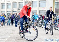 Велопарад в честь первой шины прошел в Бобруйске