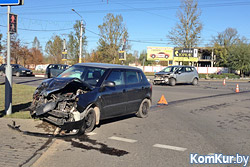 В Бобруйске, около «коня», столкнулись Opel и Skoda 
