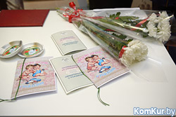 В Бобруйске прошла пресс-конференция с участием младенцев  