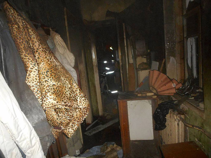 Бобруйчанина вынесли из горящего дома