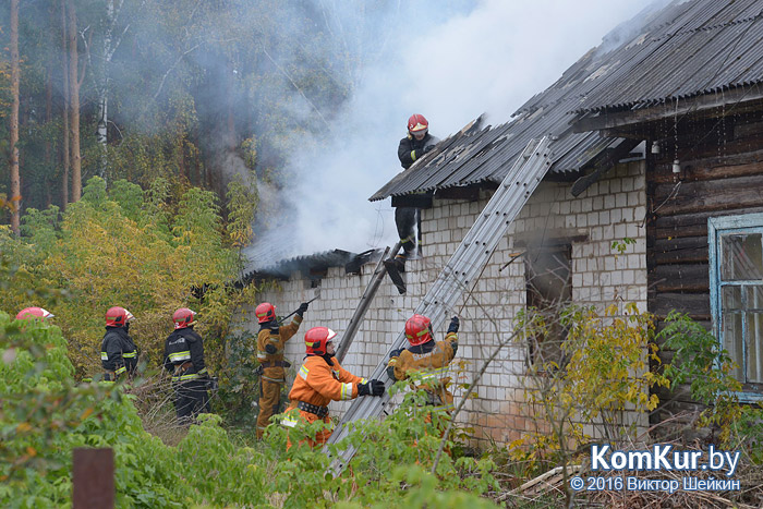 Пожар в деревне Леккерта