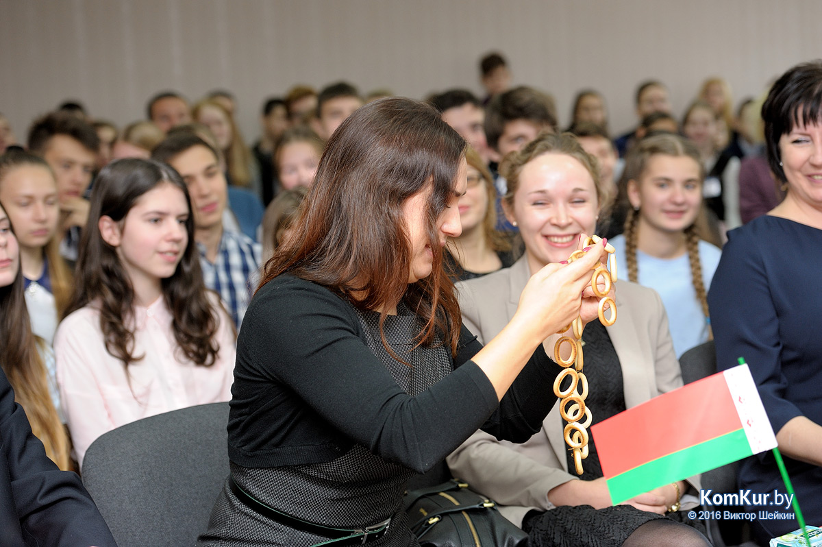 Бобруйская школа говорит по-немецки