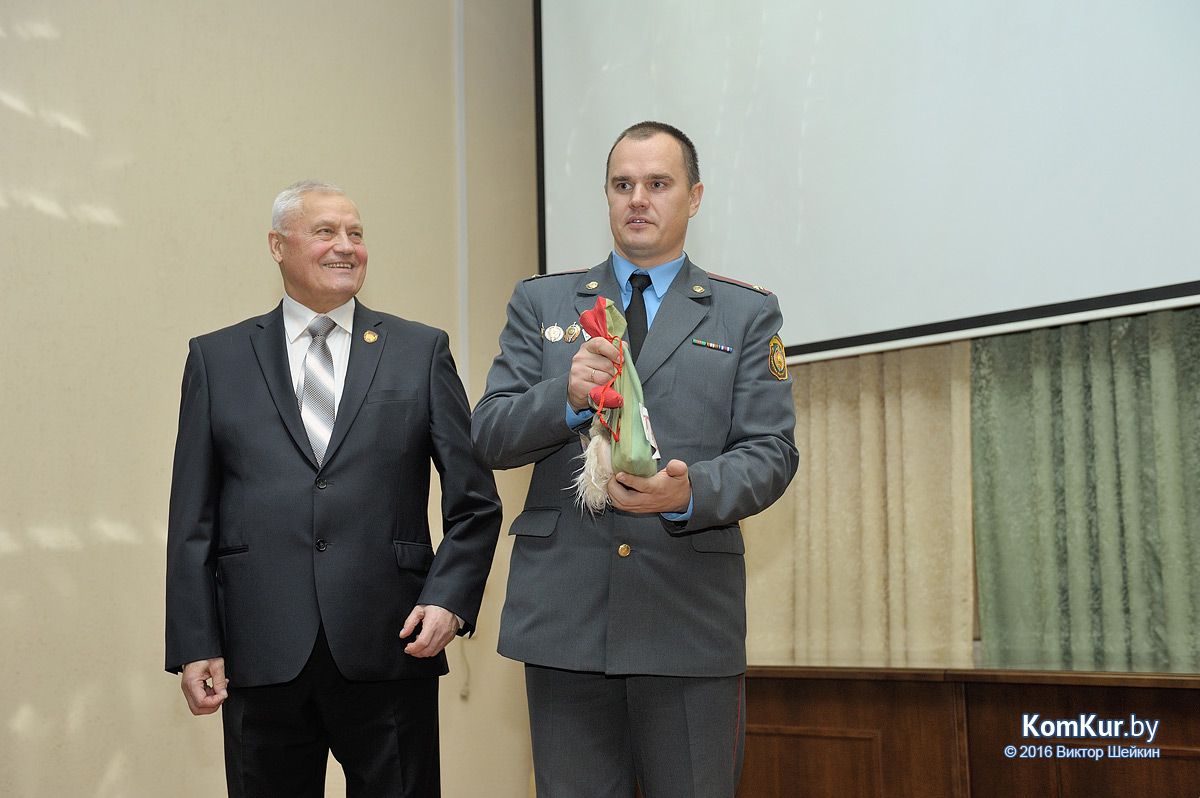 В Бобруйске чествовали ветеранов милиции