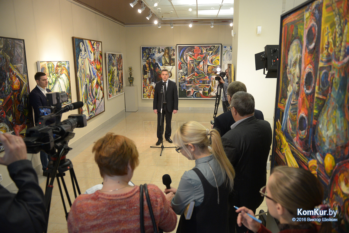 Председатель Бобруйского горисполкома провел пресс-конференцию