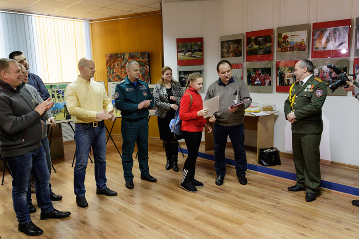 В пожарной части Бобруйска открылась выставка «Спасатель»
