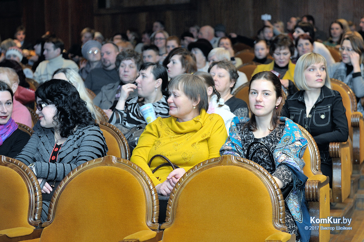 Как расколдовать Щелкунчика: в Бобруйске прошел сказочный концерт 