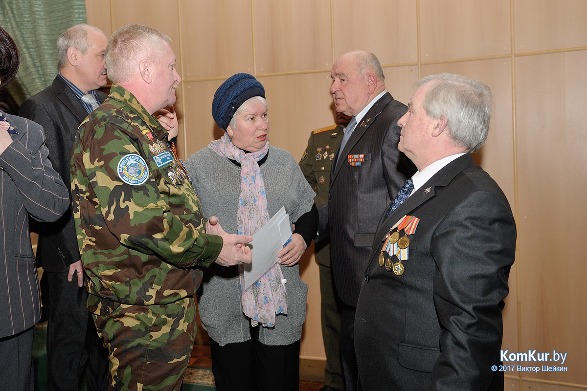 Поздравление афганцев в Бобруйске