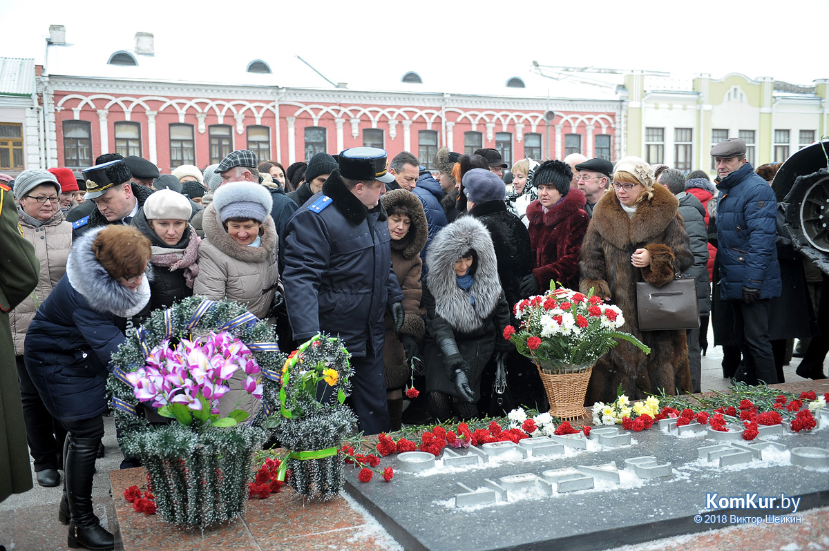 Возложение в Бобруйске в честь юбилея области