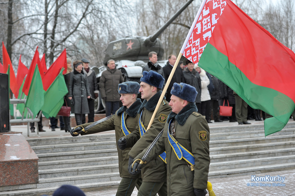 Возложение в Бобруйске в честь юбилея области