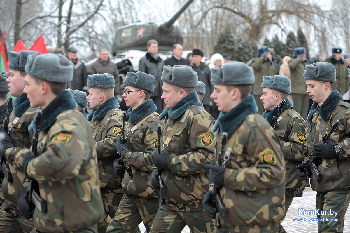 Возложение в Бобруйске в честь юбилея области