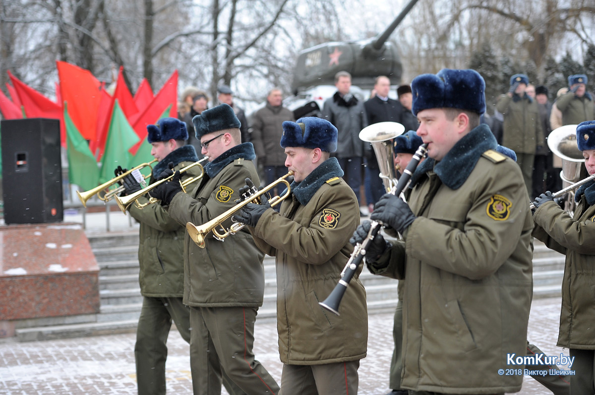 Возложение в Бобруйске в честь юбилея области