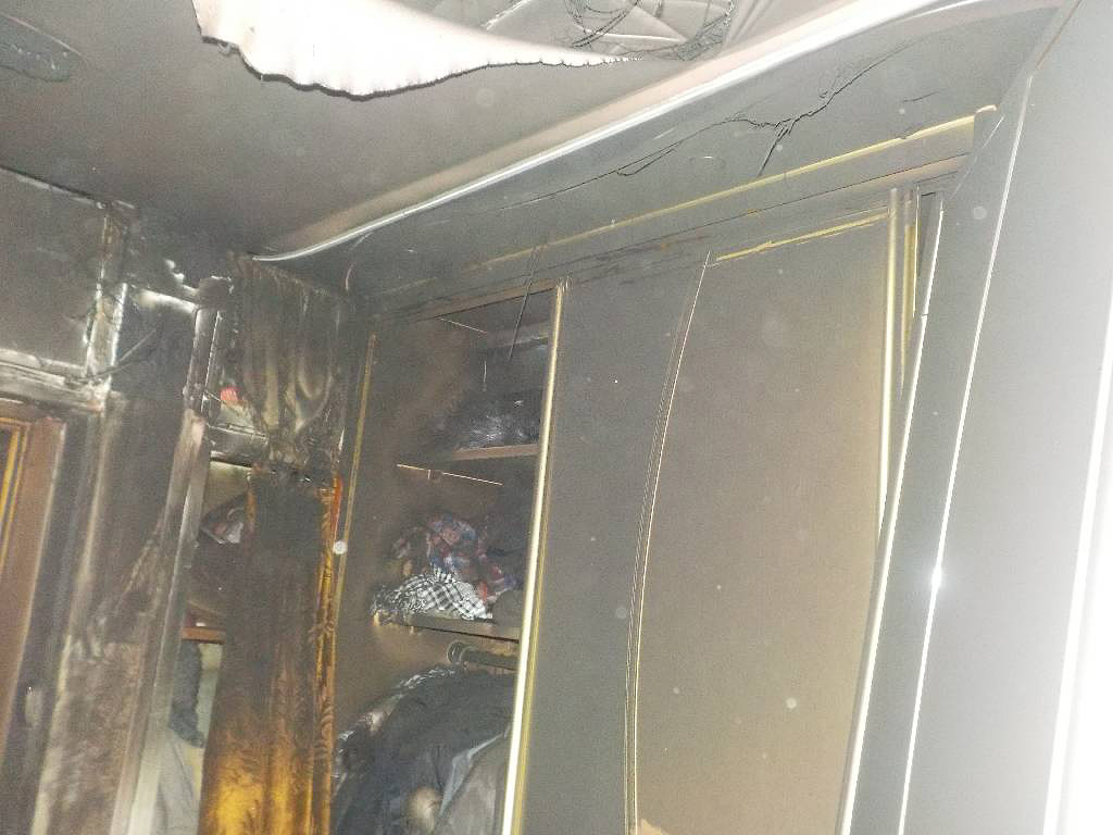 Пожар в пустой квартире на улице Крылова