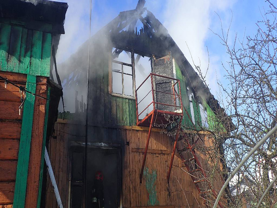 Нашли под прогоревшим полом… Еще одна жертва пожара в Бобруйске