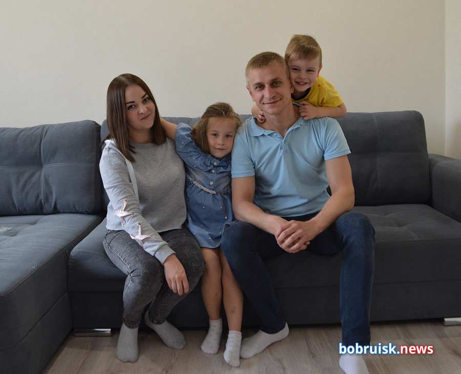 Секрет молодой семьи из Бобруйска: видимся два раза в неделю 