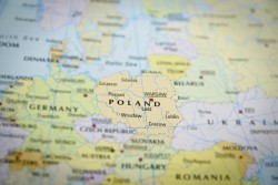 Польша изменила правила получения деловой визы