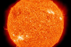 Ученый предупредил о вспышках на Солнце. Самые опасные дни – 19 и 20 апреля