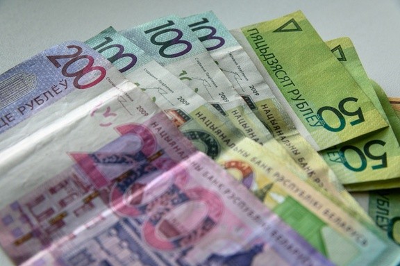 10 вакансий с самой высокой зарплатой в Беларуси в феврале 2024: до 15 тысяч рублей
