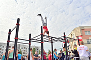 Движение в ритме street workout