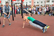 Движение в ритме street workout