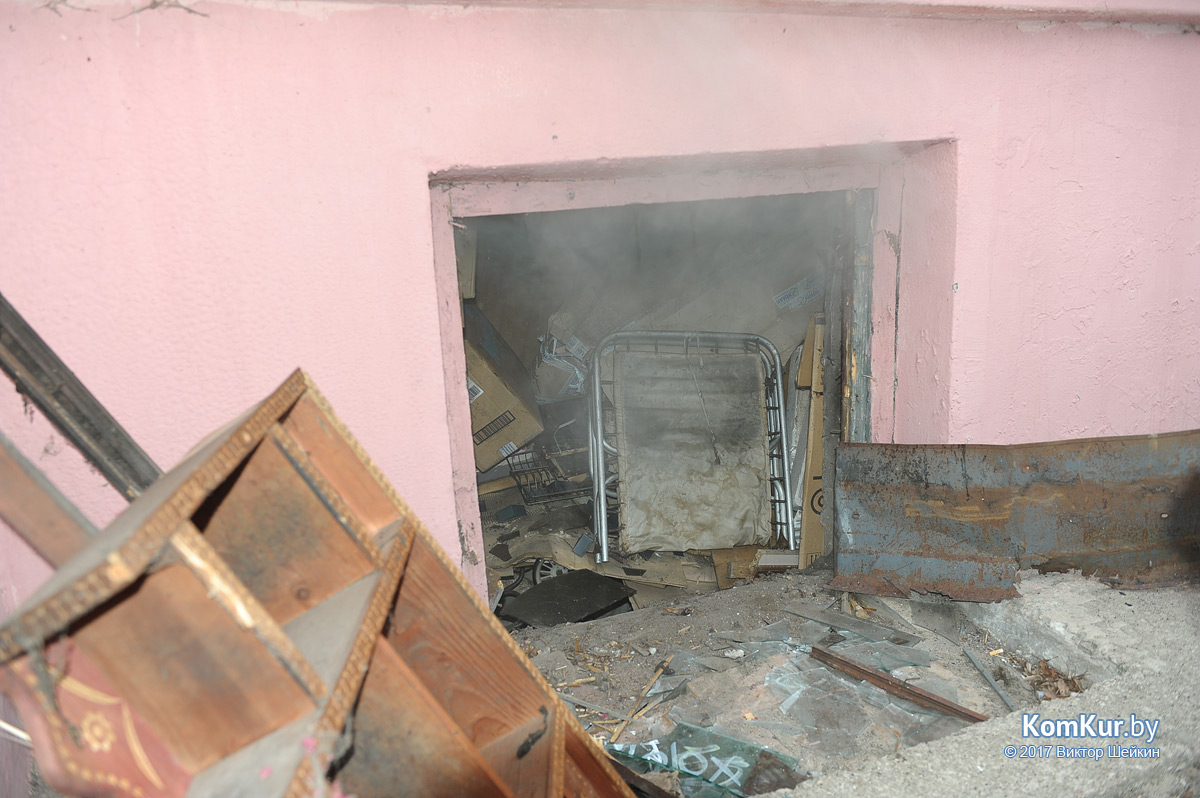 «Дымовуха» в подвале на Интернациональной