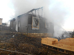 В деревне Сычково сгорел дом