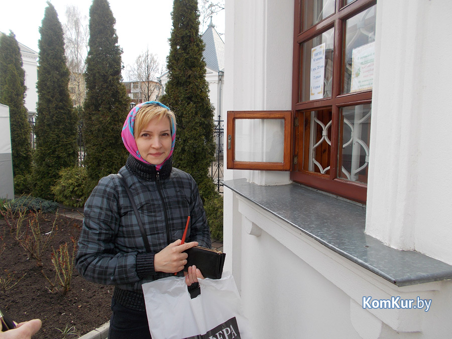 Бобруйчане освящают пасхальные угощения