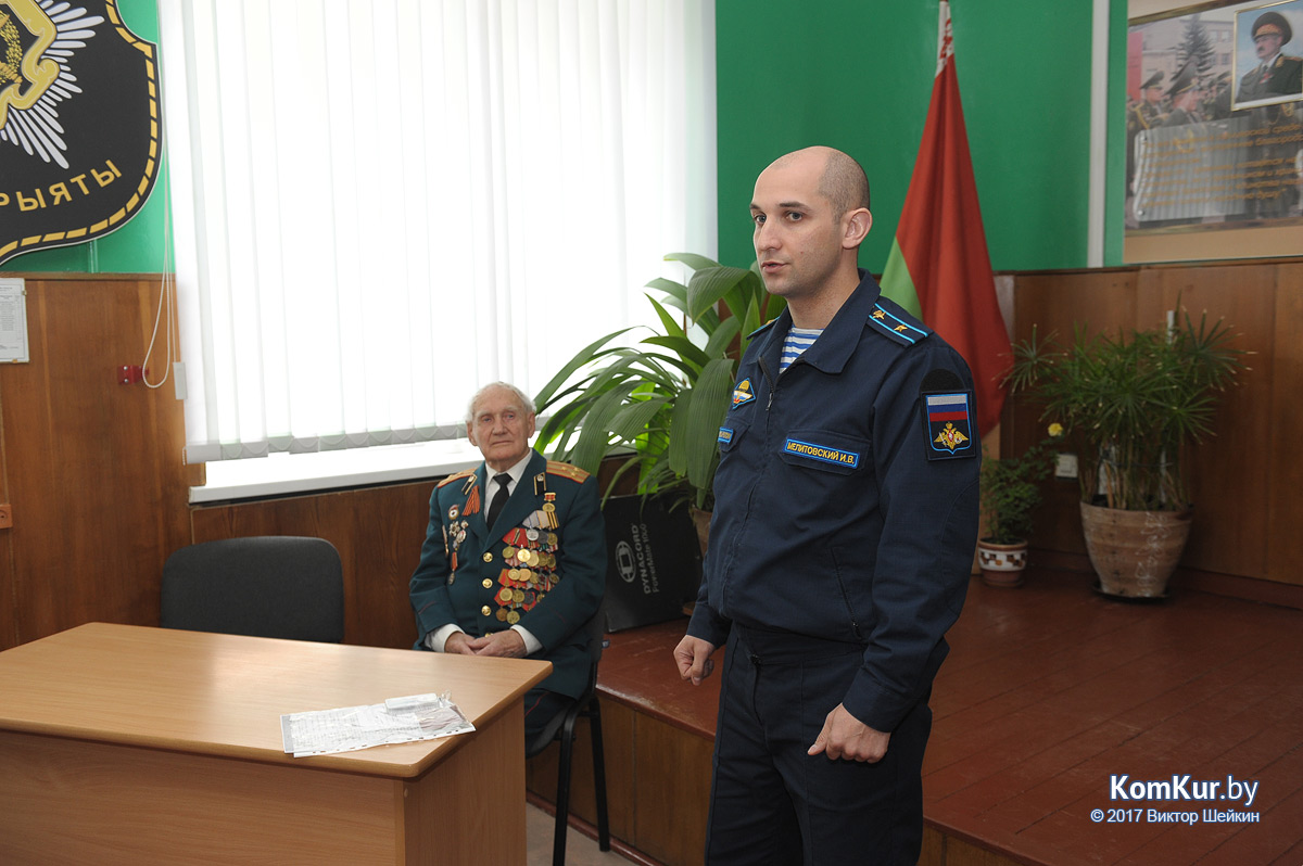 Ветерану из Бобруйска вручили награду спустя 72 года после подвига