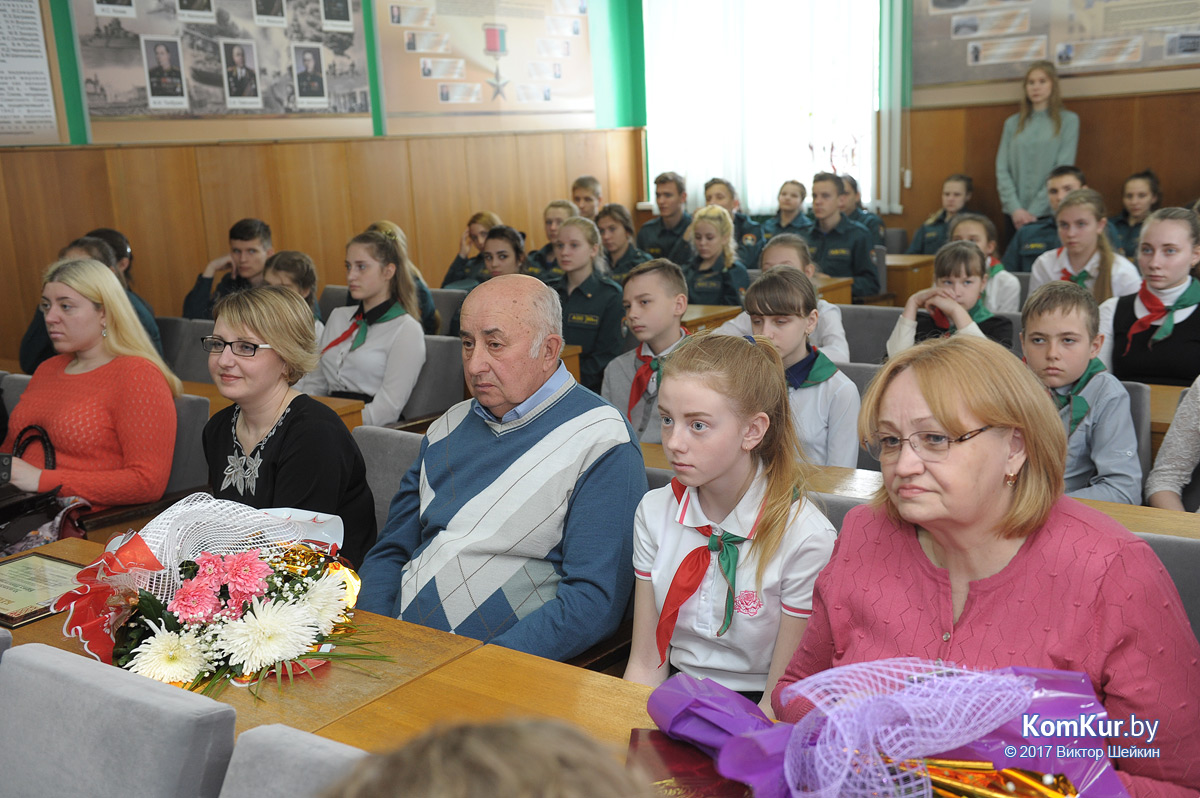 Ветерану из Бобруйска вручили награду спустя 72 года после подвига