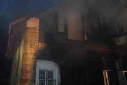 Сгорел дом на Комсомольской в Бобруйске 