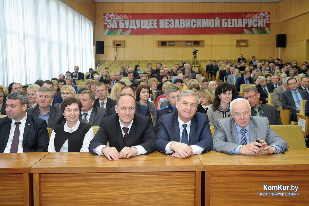 Горсовет депутатов утвердил А. В. Студнева в должности председателя Бобруйского горисполкома