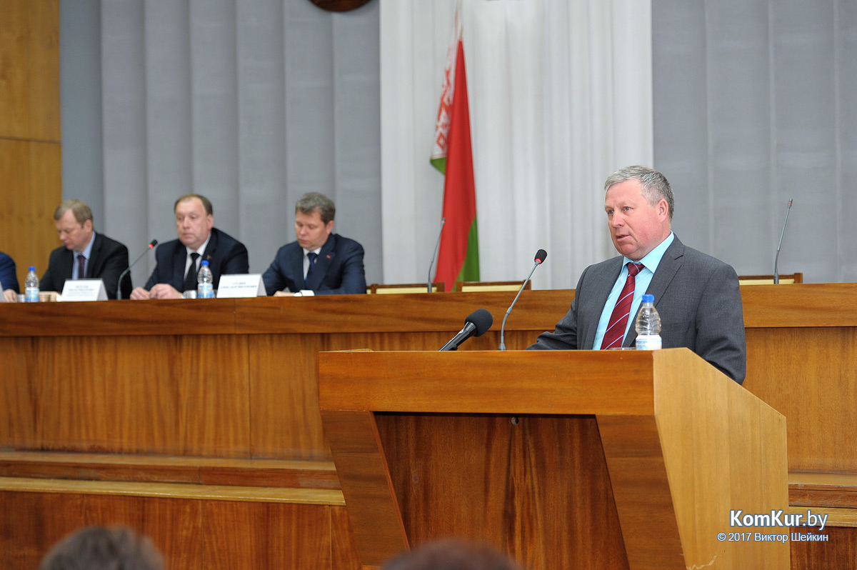 Горсовет депутатов утвердил А. В. Студнева в должности председателя Бобруйского горисполкома