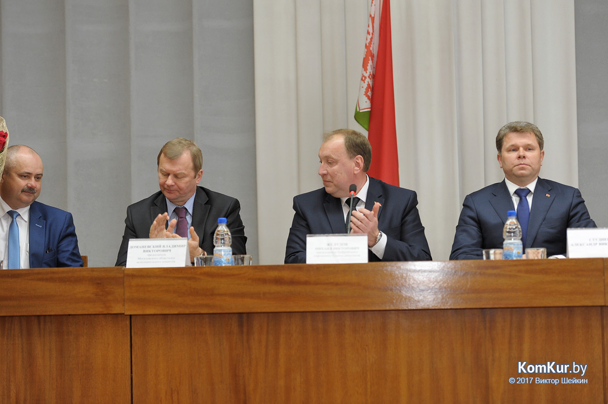 Горсовет депутатов утвердил А. В. Студнева в должности председателя Бобруйского горисполкома