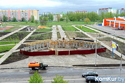 В Молодежном парке Бобруйска выросли колонны