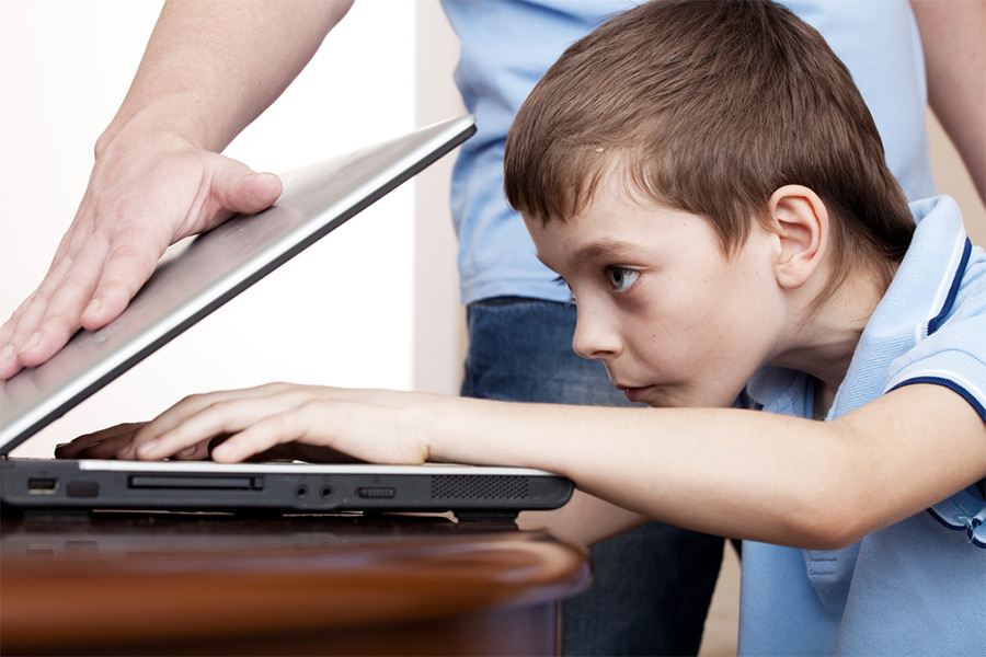 «Коммерческий» на связи: Игровая зависимость у шестилетки