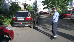 ГАИ Бобруйска учила водителей парковаться